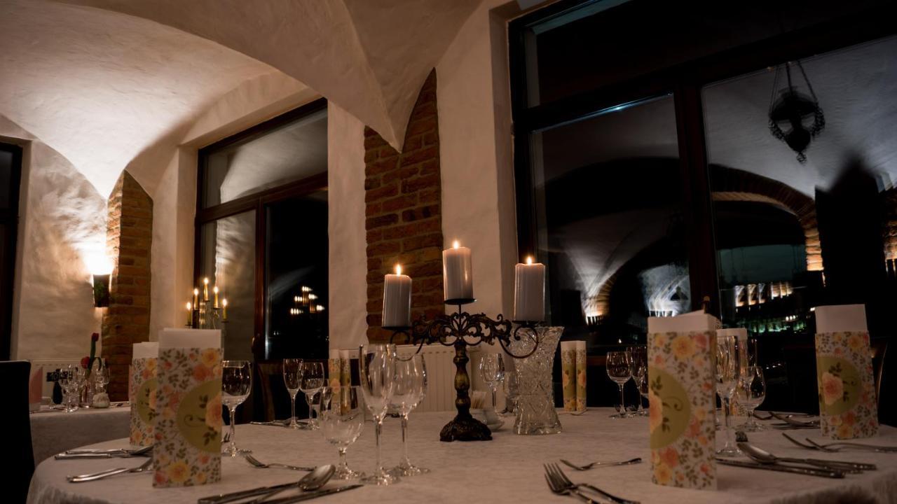 Hotel St Peter Vini à Svaty Peter Extérieur photo